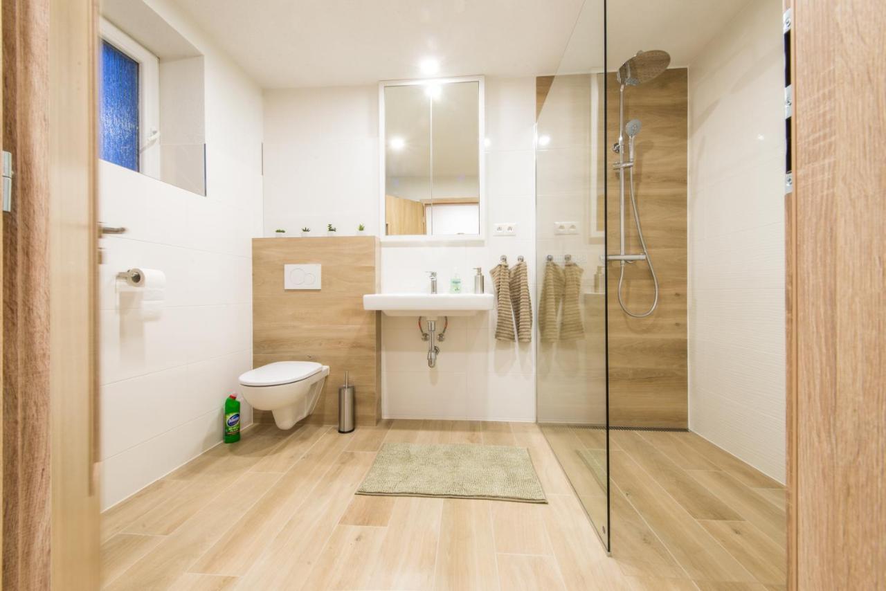 Apartman Razusa Centrum บันสกาบิสตรีตซา ภายนอก รูปภาพ